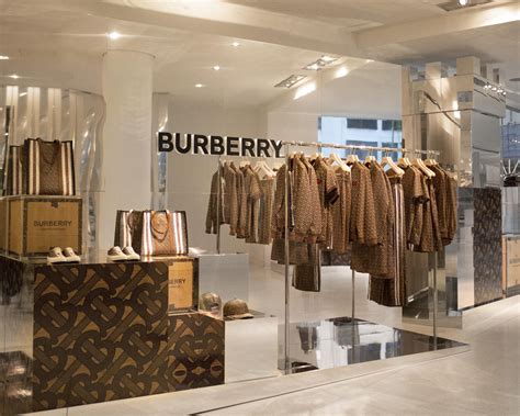 burberry buy online return in store|Burberry order returns.